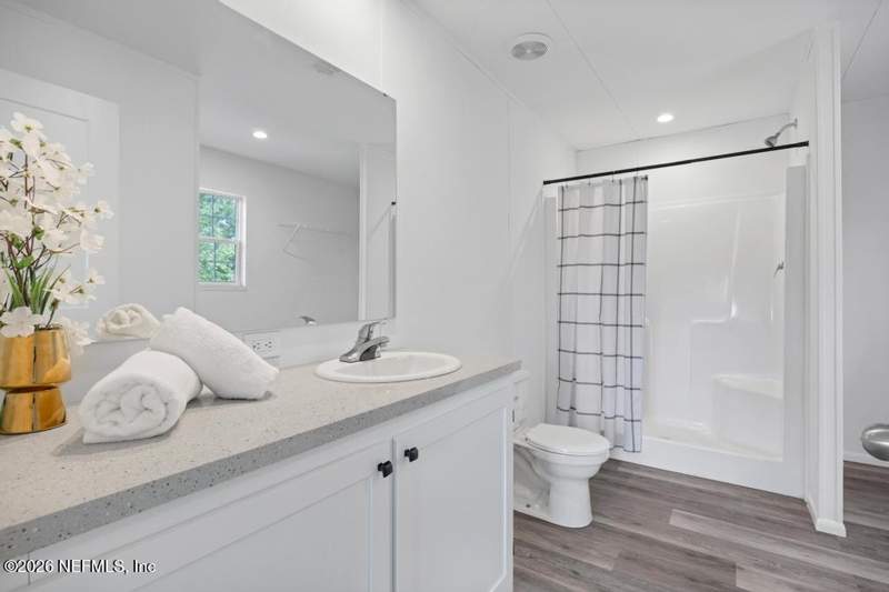 4 bedroom Manufactured Home at 5600 County Road 214, Florida Frontier, Keystone Heights — photo 5