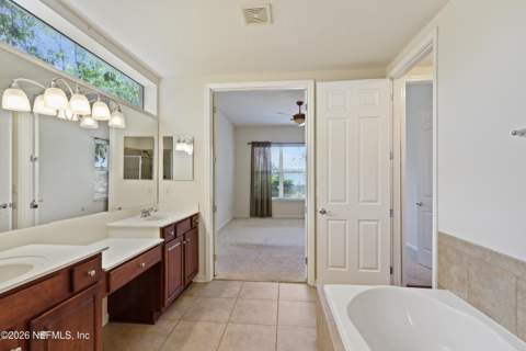 9240 Waterglen Lane, Jacksonville FL - photo 22 of 43
