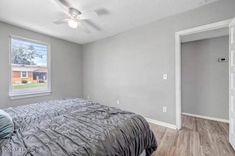 8141 Paul Jones Drive, Jacksonville FL - photo 18 of 27