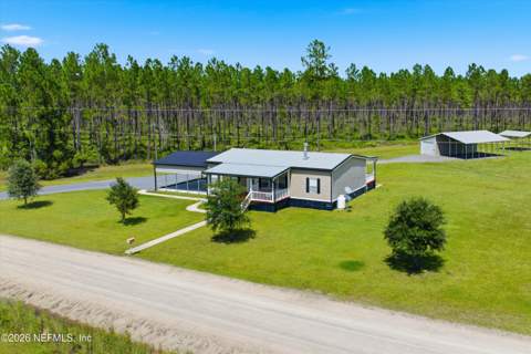 2867 Will Elledge Road, Glen St. Mary FL - photo 6 of 36