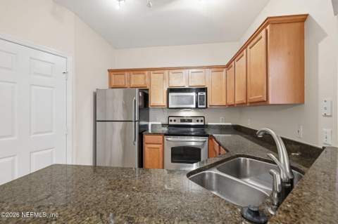 10961 Burnt Mill Road #614, Jacksonville FL - photo 7 of 26