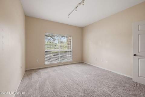 10961 Burnt Mill Road #614, Jacksonville FL - photo 20 of 26