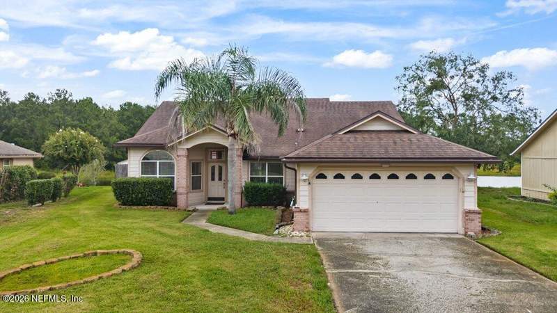 3 bedroom Single Family Residence at 8843 Ivymill Place, Argyle/chimney Lakes, Jacksonville — photo 2