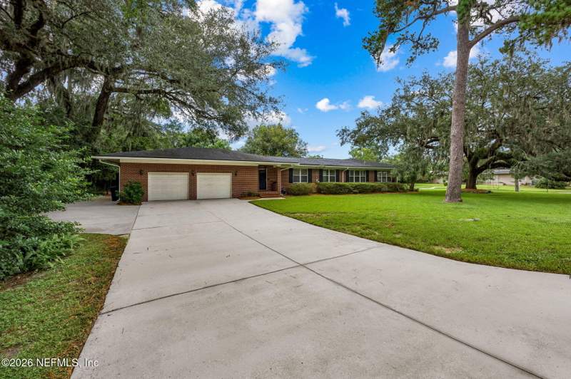 4 bedroom Single Family Residence at 974 Mapleton Terrace, Colonial Manor, Jacksonville — photo 4