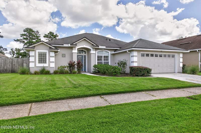 4 bedroom Single Family Residence at 1919 Captiva Drive, Captiva, Middleburg — photo 4