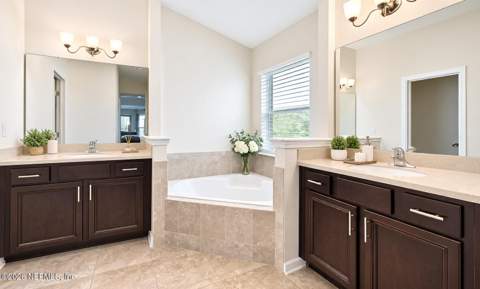 15808 Baxter Creek Drive, Jacksonville FL - photo 10 of 16