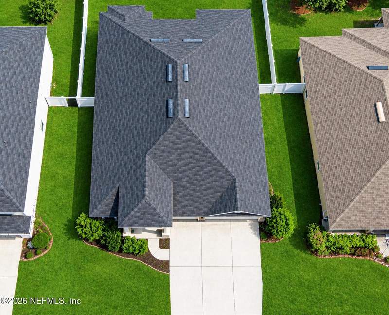 4 bedroom Single Family Residence at 15808 Baxter Creek Drive, Bainebridge Estates, Jacksonville — photo 2