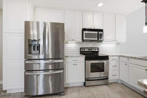 135 Willow Pond Lane, Ponte Vedra Beach FL - photo 9 of 33
