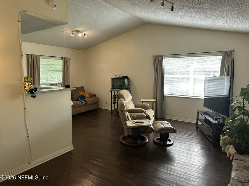 3 bedroom Single Family Residence at 8613 Beechfern Lane, Argyle Forest Villag, Jacksonville — photo 5