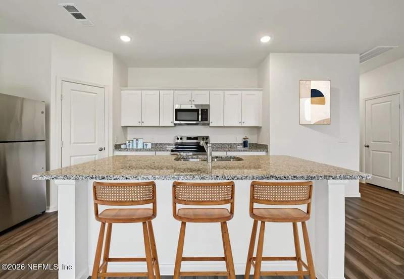 4 bedroom Single Family Residence at 4641 Patriot Hideaway Road, Herlong, Jacksonville — photo 2