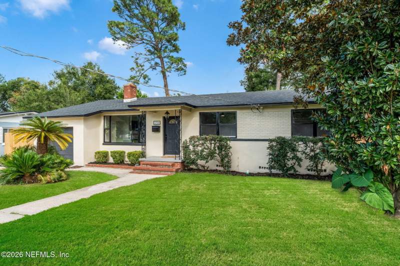 3 bedroom Single Family Residence at 6325 Mercer Circle, Lakewood, Jacksonville — photo 3