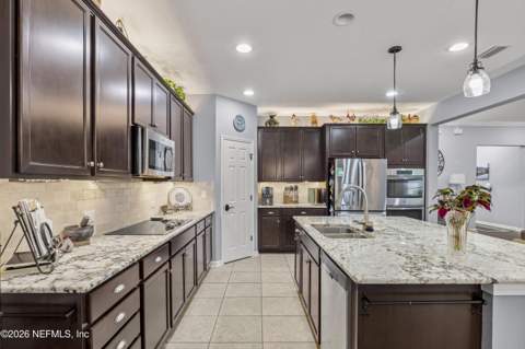 12587 Julington Oaks Drive, Jacksonville FL - photo 22 of 50