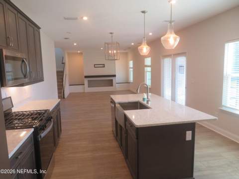 313 Meadow Creek Drive, St. Johns FL - photo 24 of 64
