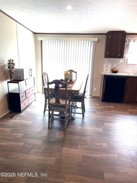 453 Old Hawthorne Road, Hawthorne FL - photo 9 of 32