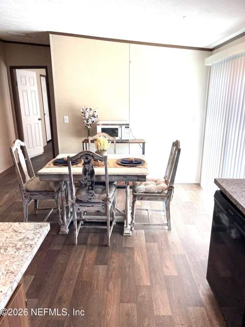 453 Old Hawthorne Road, Hawthorne FL - photo 10 of 32