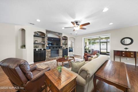 79886 Plummers Creek Drive, Yulee FL - photo 8 of 51