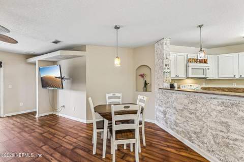 1825 Green Springs Circle #D, Fleming Island FL - photo 11 of 28