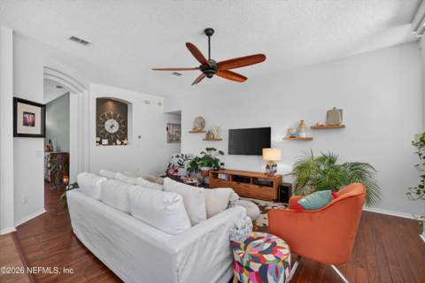 1820 Burgess Hill Drive, Jacksonville FL - photo 7 of 41