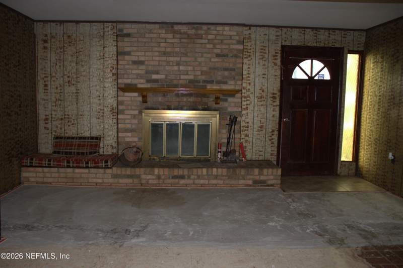 3 bedroom Single Family Residence at 7046 Fontainebleau, Pine Glen, Jacksonville — photo 4