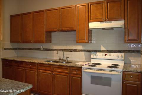 7046 Fontainebleau, Jacksonville FL - photo 12 of 28