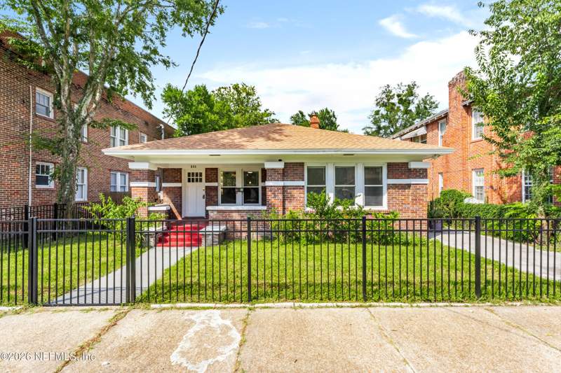 3 bedroom Single Family Residence at 131 Cottage Avenue, Springfield, Jacksonville — photo 3