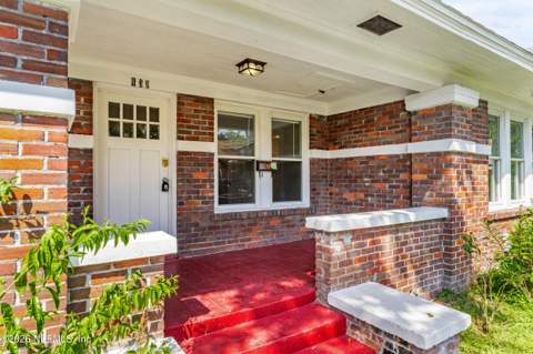 131 Cottage Avenue, Jacksonville FL - photo 8 of 39