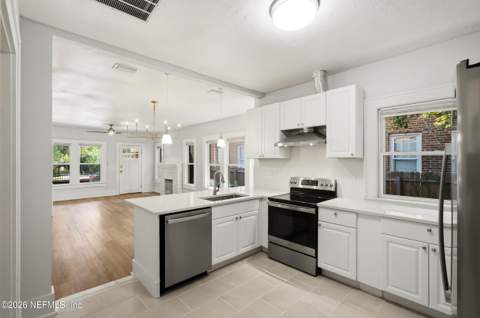 131 Cottage Avenue, Jacksonville FL - photo 18 of 39