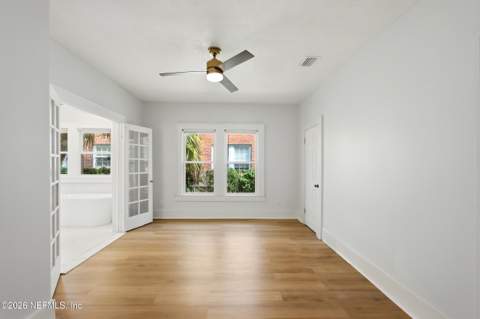 131 Cottage Avenue, Jacksonville FL - photo 21 of 39
