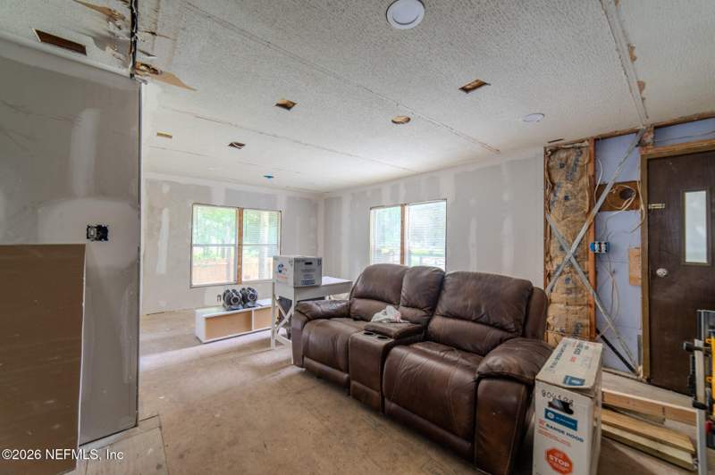 3 bedroom Manufactured Home at 85231 Linda Road, Yulee, Yulee — photo 5