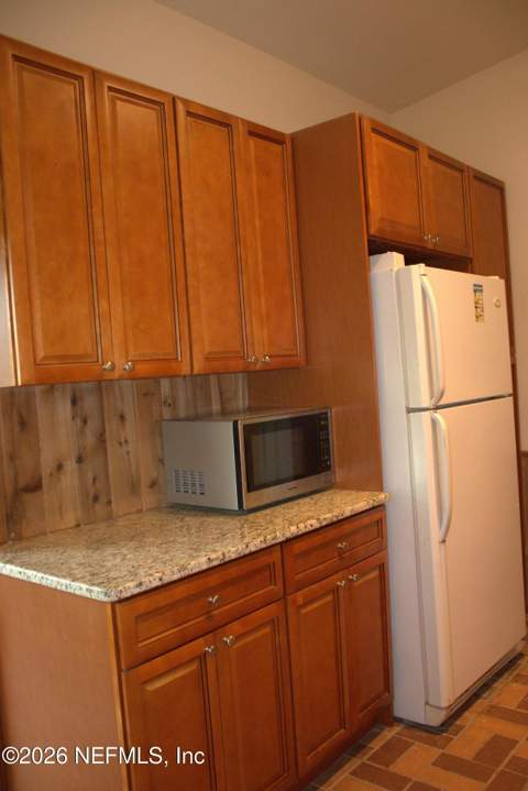 7046 Fontainebleau, Jacksonville FL - photo 10 of 28
