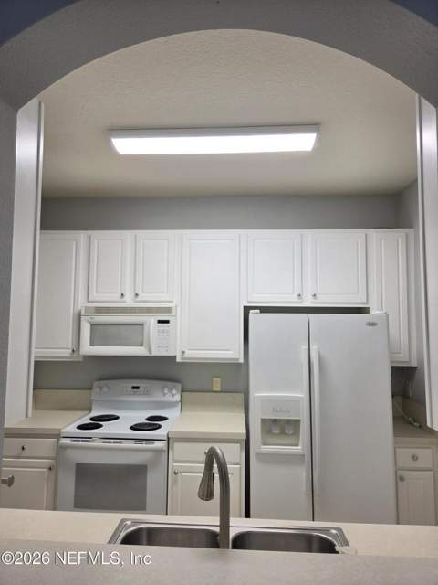 10550 Baymeadows Road #817, Jacksonville FL - photo 10 of 36