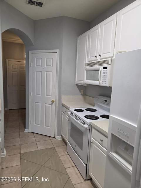 10550 Baymeadows Road #817, Jacksonville FL - photo 6 of 36