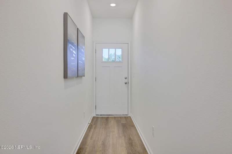 2 bedroom Townhouse at 5537 Arrow Lane, Westview Manor, Jacksonville — photo 4