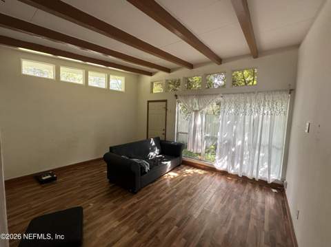 6304 Sprinkle Drive, Jacksonville FL - photo 7 of 16