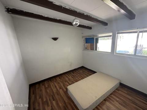 6304 Sprinkle Drive, Jacksonville FL - photo 9 of 16