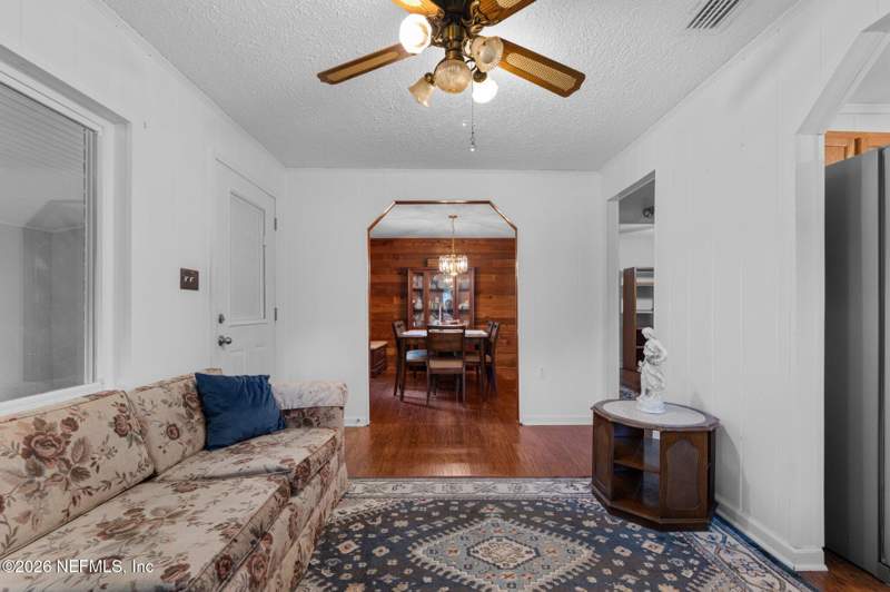 3 bedroom Single Family Residence at 1727 Elsie Street, Green Cove, Green Cove Springs — photo 5