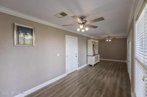 1 Magnolia Avenue, Crescent City FL - photo 17 of 95