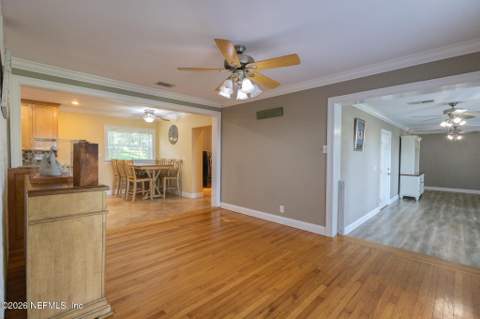 1 Magnolia Avenue, Crescent City FL - photo 16 of 95