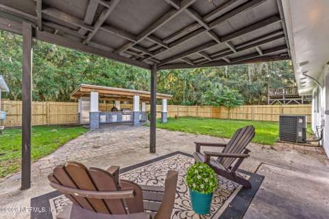 2455 Seaway Street, Jacksonville FL - photo 17 of 19