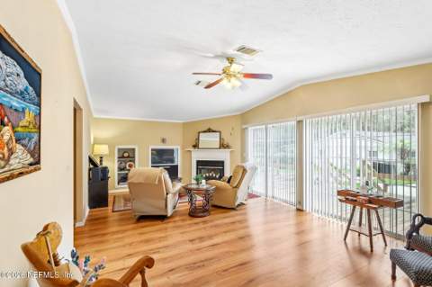 504 Meadowbrook Farms Road, Green Cove Springs FL - photo 11 of 44