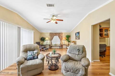 504 Meadowbrook Farms Road, Green Cove Springs FL - photo 13 of 44