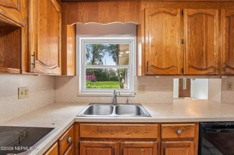 1112 Baisden Road, Jacksonville FL - photo 12 of 34