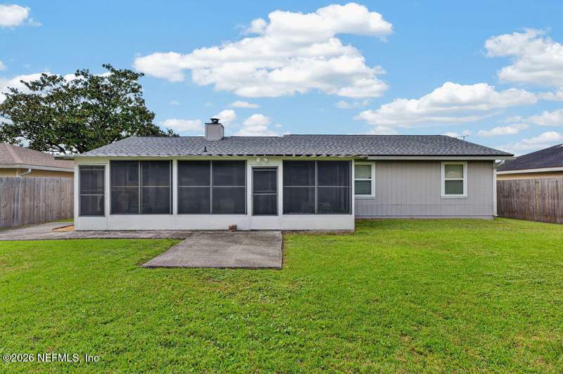 3 bedroom Single Family Residence at 1870 Shannon Lake Drive, Shannon Lake, Middleburg — photo 3