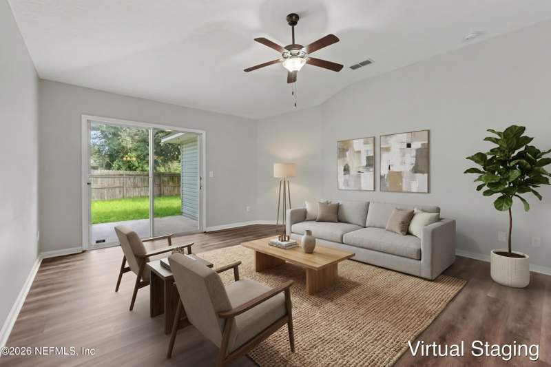 4 bedroom Single Family Residence at 170 Patriot Lane, Country Walk, Elkton — photo 2