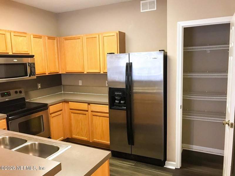 2 bedroom Condominium at 575 Oakleaf Plantation Parkway #901, Jennings Point, Orange Park — photo 3
