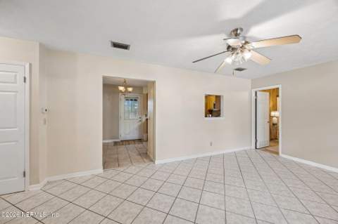 7260 Zapata Drive, Jacksonville FL - photo 9 of 35