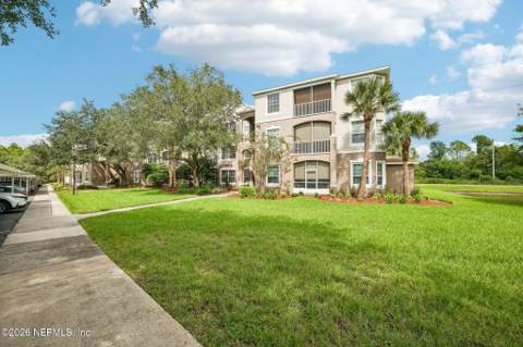 10550 Baymeadows Road #913, Jacksonville FL - photo 6 of 44