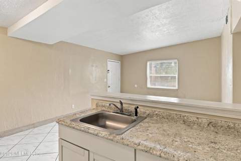 4117 E Eve Drive, Jacksonville FL - photo 10 of 39