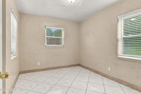 4117 E Eve Drive, Jacksonville FL - photo 24 of 39
