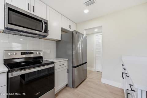 11310 Vera Drive, Jacksonville FL - photo 14 of 38